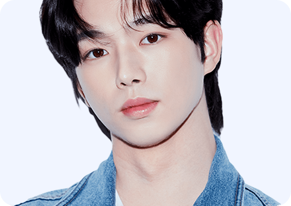 id Hospital - Male Mid-Age Eye Surgery - Natural Line