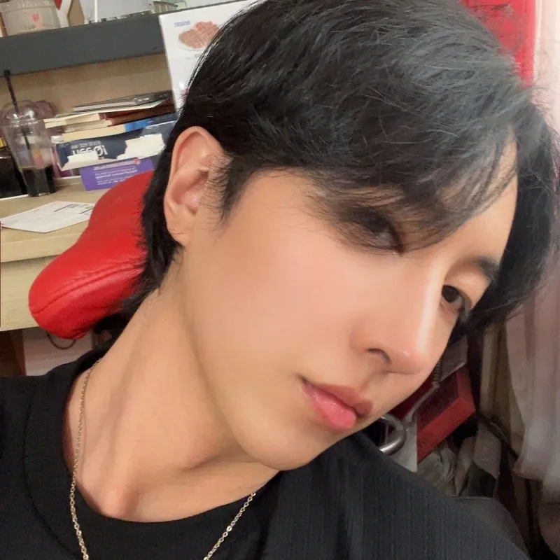 id Hospital - id Real Selfie - HaSung Lee After