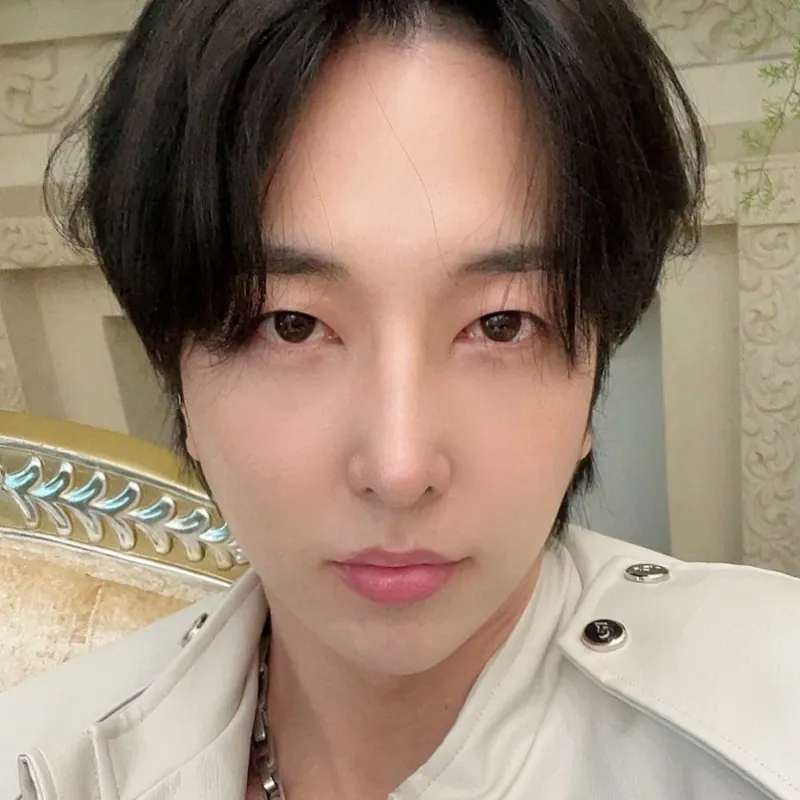 id Hospital - id Real Selfie - HaSung Lee After