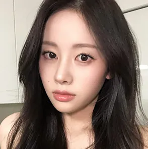 id Hospital - Real Selfies - Yoojung Choi
