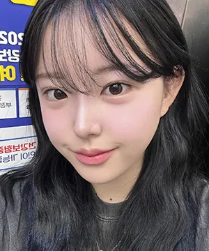 id Hospital - id Real Selfie - Ava