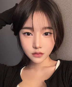 id Hospital - id Real Selfie - Olivia After