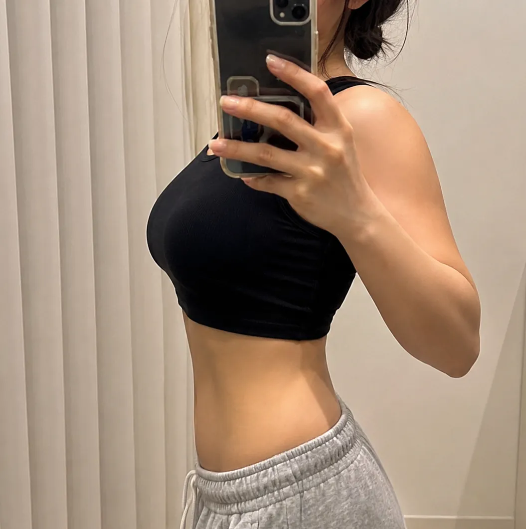id Hospital - Real Selfies - Melissa R.