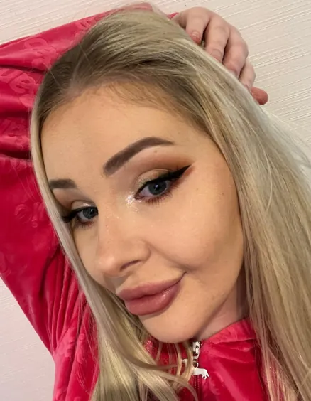 id Hospital - id Real Selfie - Jazmyn After